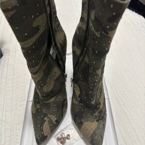 Steve Madden Olive Camo Studded Pointed Toe Heeled Boots
